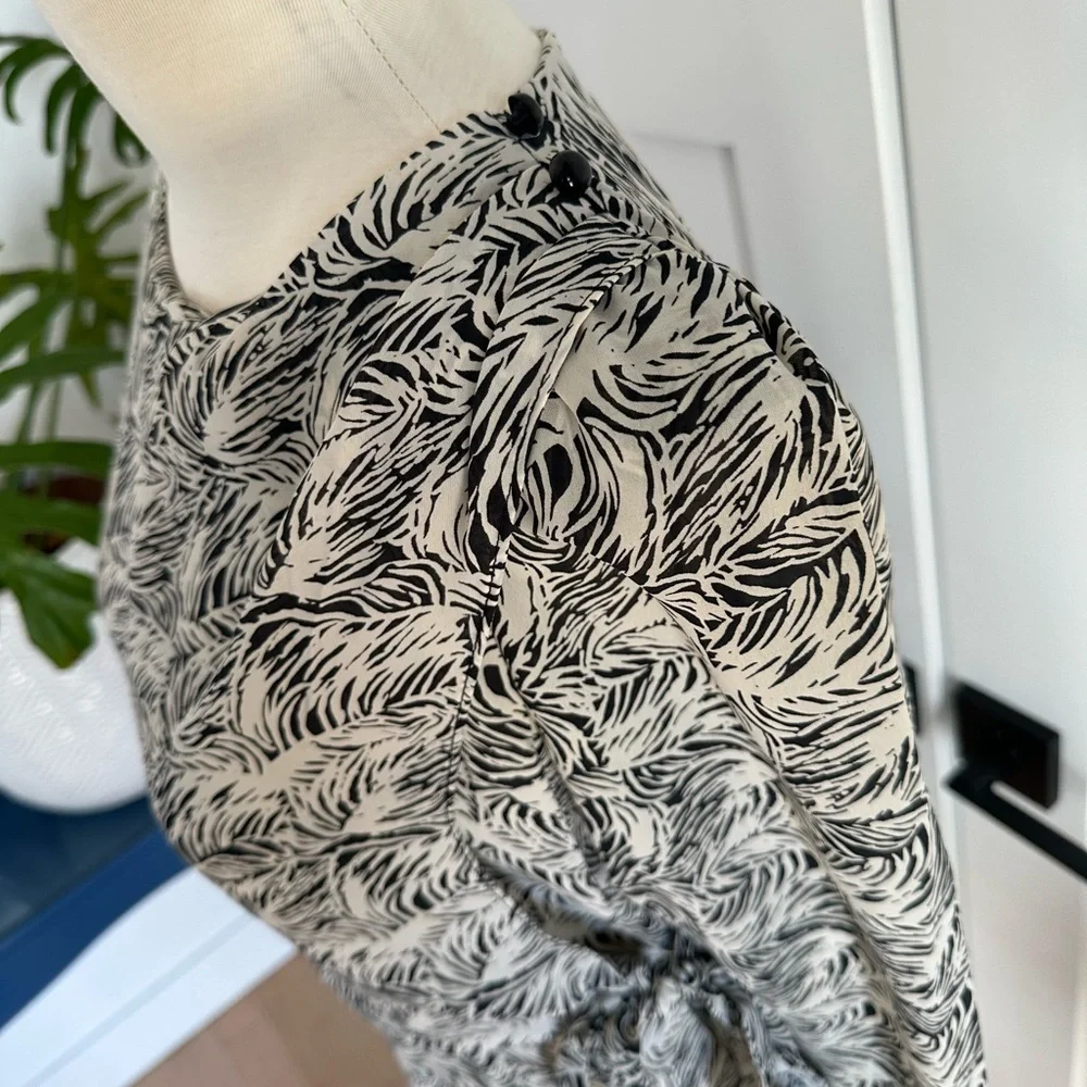 Black & White Vintage Leaf-Print Women's Mini Dress